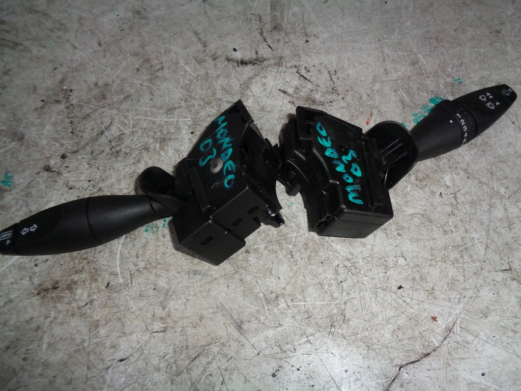 FORD MONDEO MK3 2006 2.2 DIESEL INDICATOR  AND WIPER STALK
