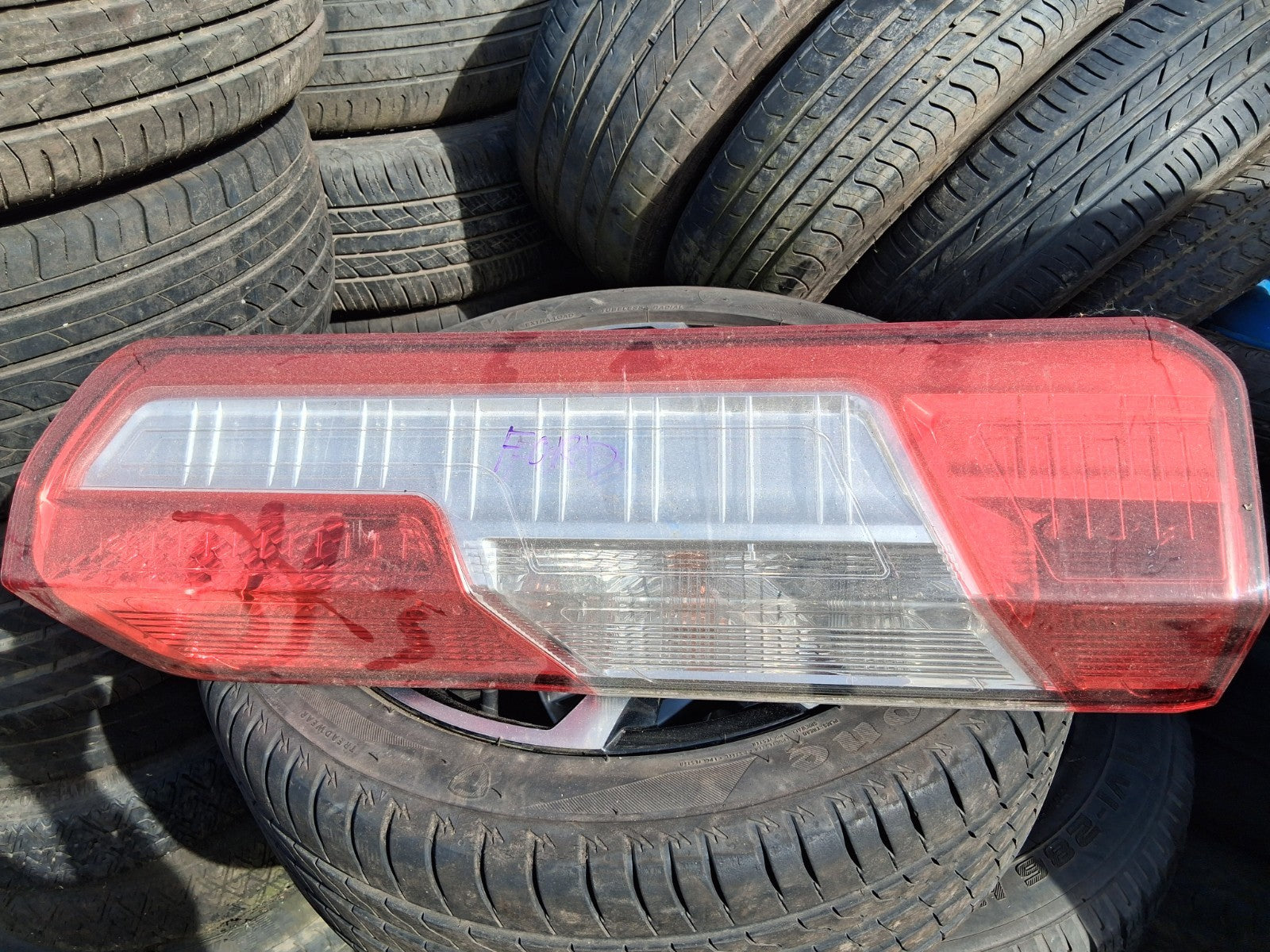 2021 FORD TRANSIT MK8 350 OSR DRIVER SIDE REAR RIGHT TAIL LIGHT BK3113404AG