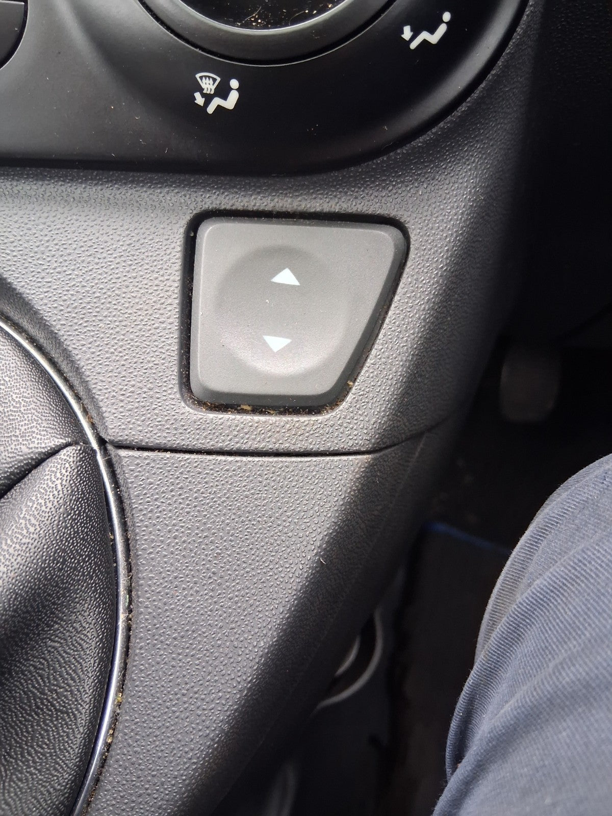 2010 FIAT 500 LOUNGE MK1 OS DRIVER SIDE FRONT RIGHT WINDOW CONTROL SWITCH