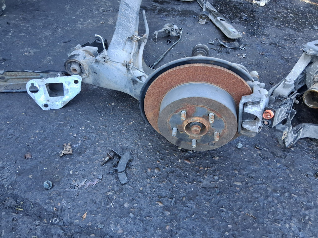 2013 TOYOTA ESTIMA MK3 HYBRID COMPLETE REAR AXLE DISC TYPE CALIPER