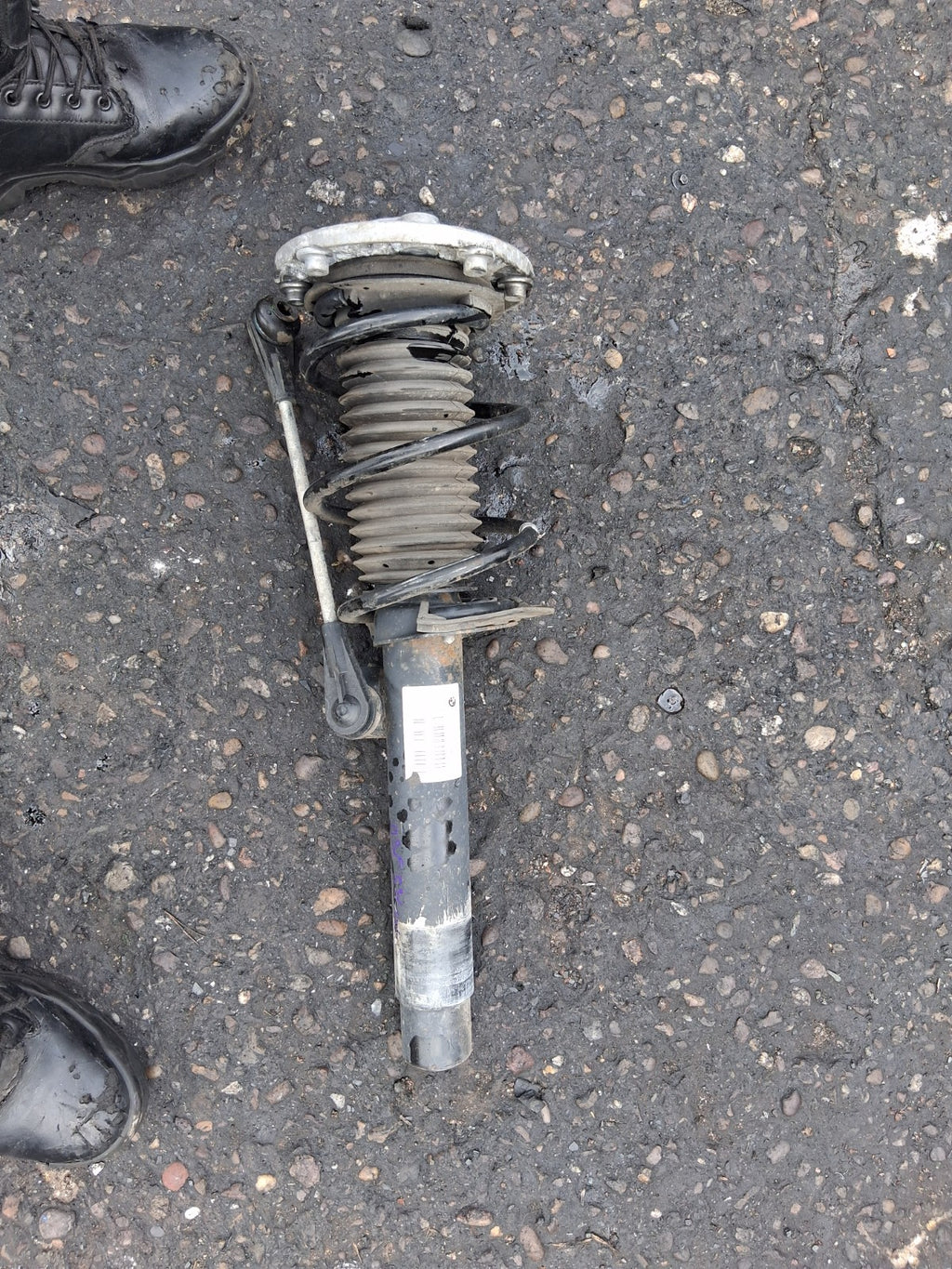 2014 BMW 3 SERIES F31 NSF FRONT LEFT PASSENGER SIDE SHOCK 6873823