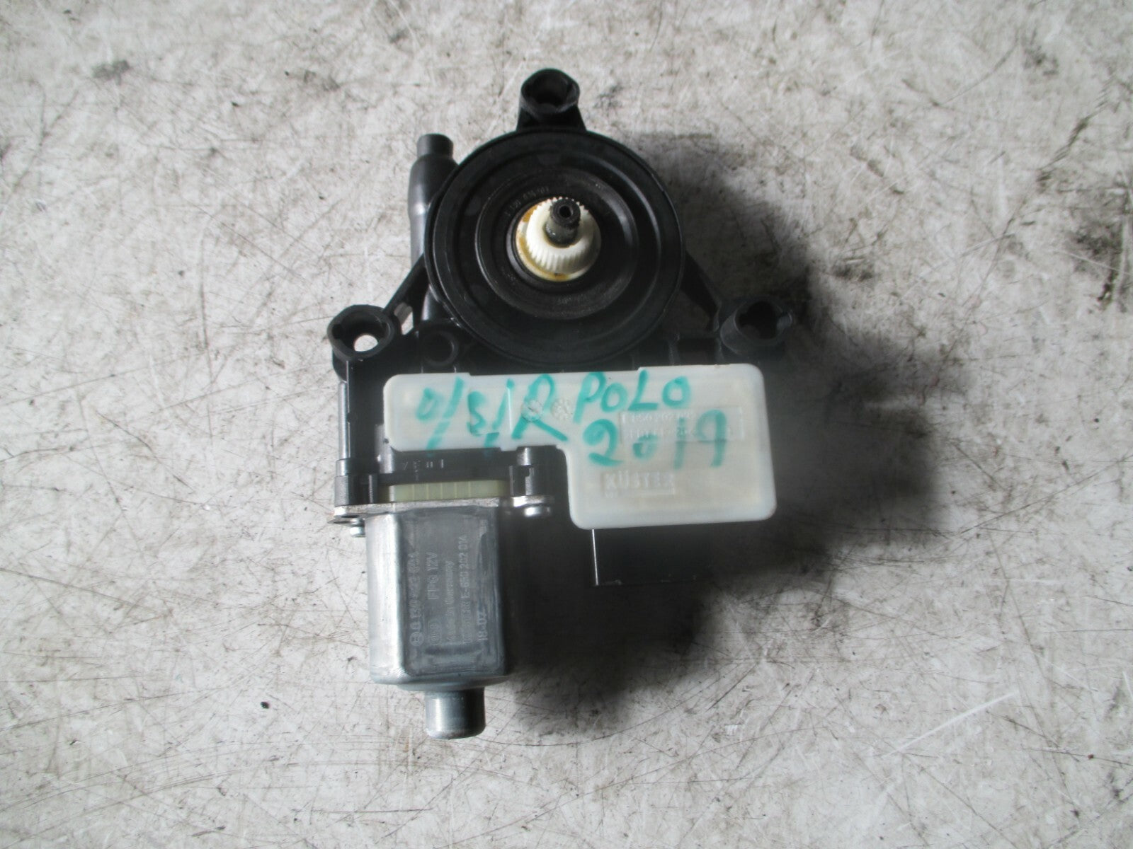 VOLKSWAGEN POLO 2019 AW OSR REAR DRIVER SIDE WINDOW REGULATOR 0130822694