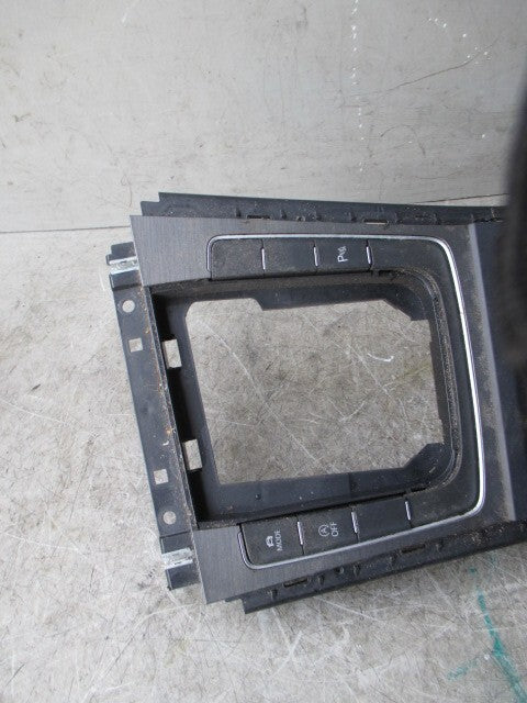 2012 VW GOLF MK7 CENTRE CONSOLE CUP HOLDER 5G2863245F