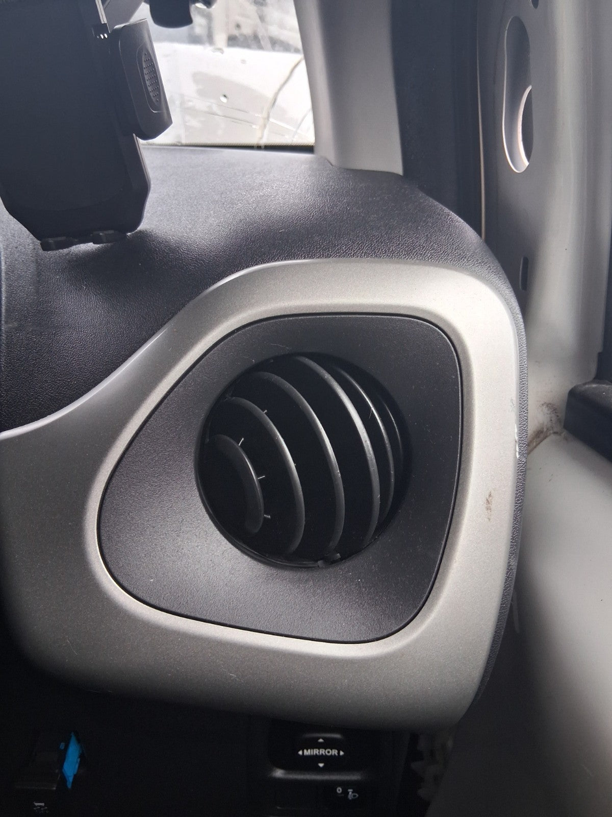 2018 CITROEN C1 FLAIR MK2 OSF DRIVER SIDE FRONT RIGHT AIR VENT