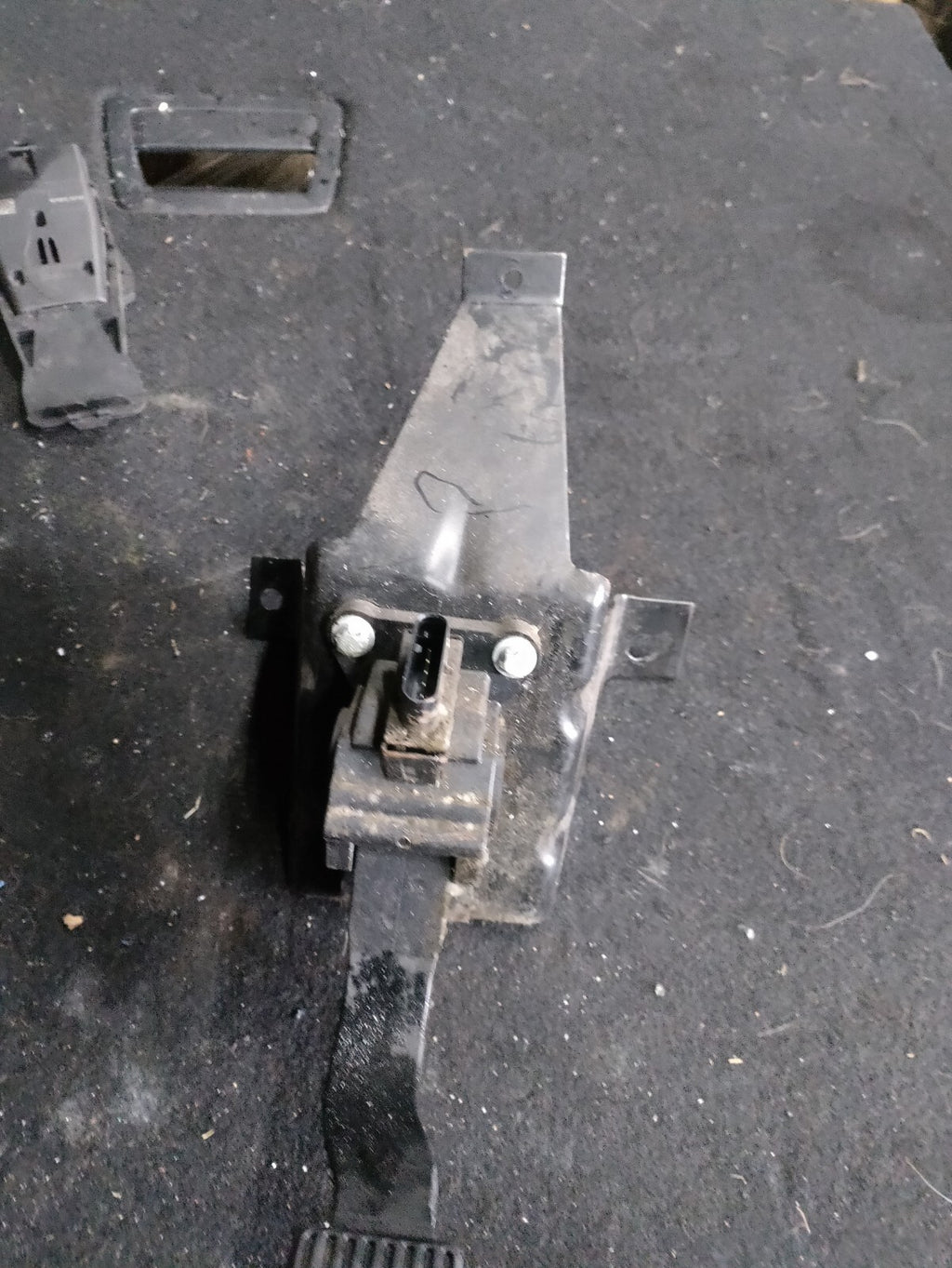 2021 MERCEDES BENZ SPRINTER W907 ACCELERATOR THROTTLE PEDAL A9073010200