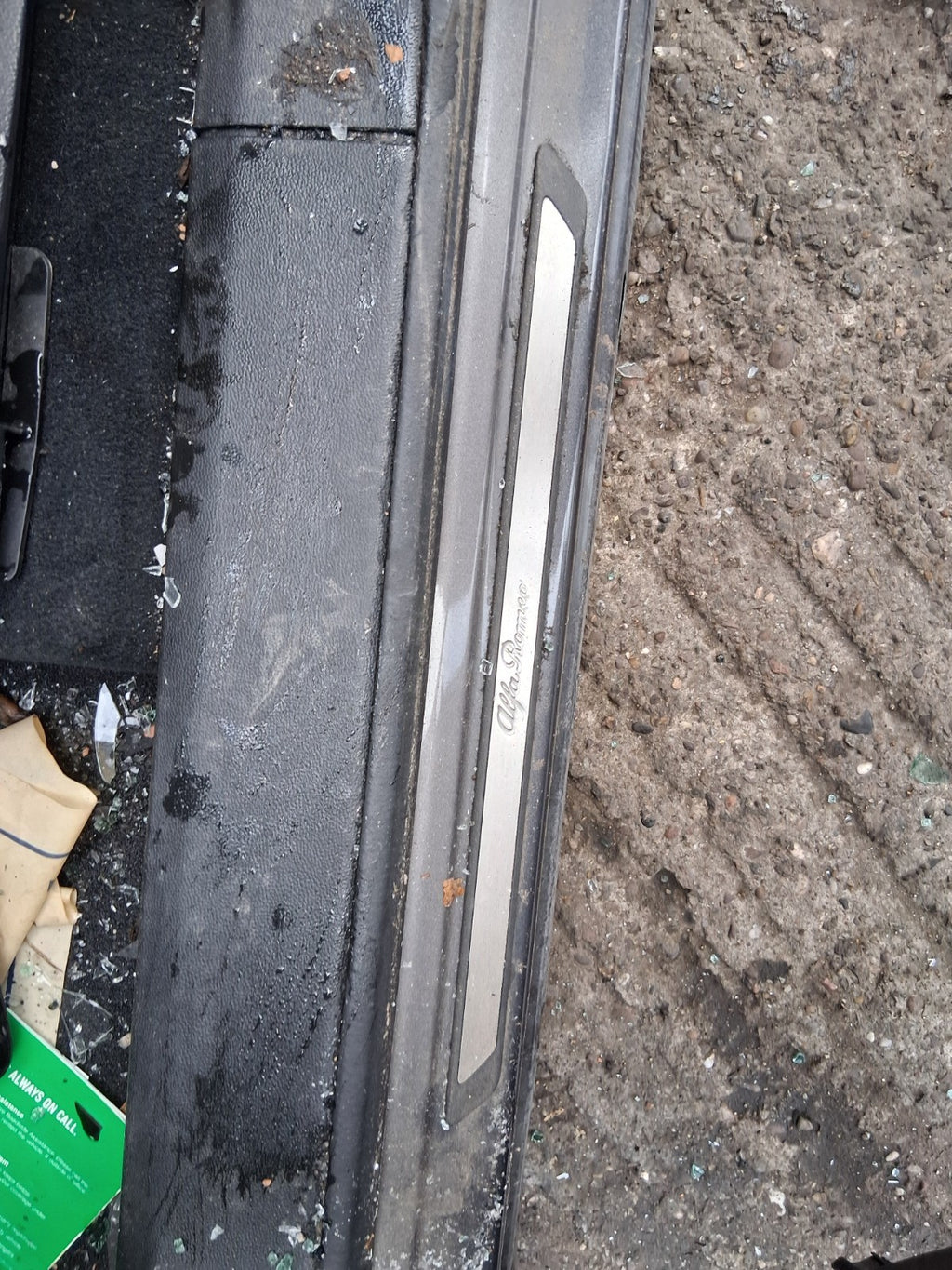 2022 ALFA ROMEO STELVIO 949 4Q NSF PASSENGER SIDE FRONT LEFT DOOR SILL STEP TRIM