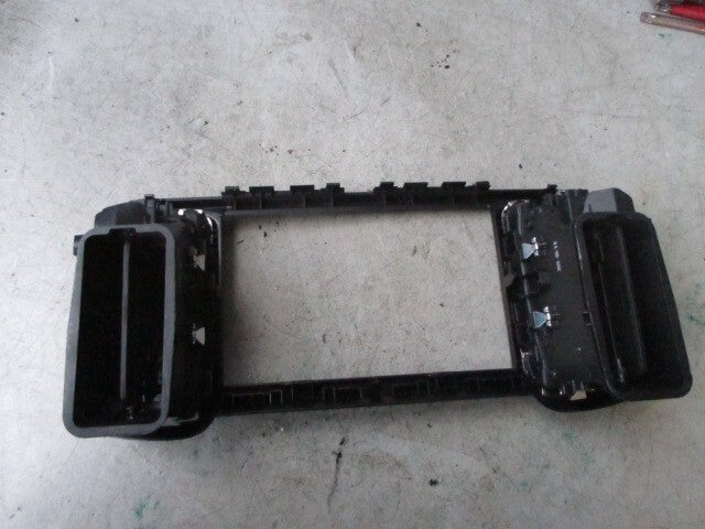 2020 CITROEN C5 AIRCROSS CENTER DASH AIR-VENT & TRIM 9817118277