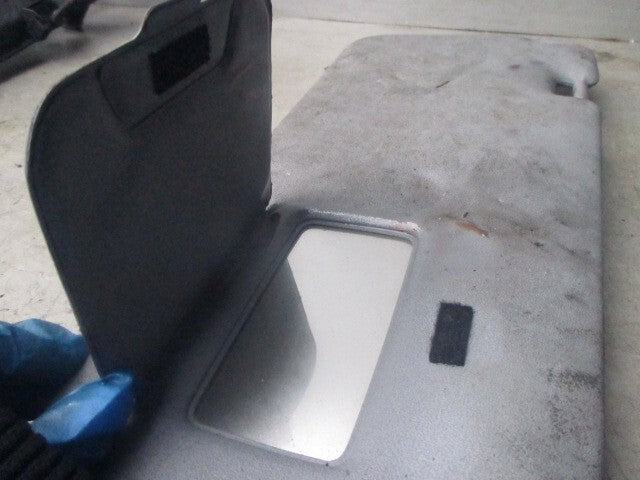 2003 TOYOTA RAV4 OSF DRIVERS SIDE FRONT SUN VISOR