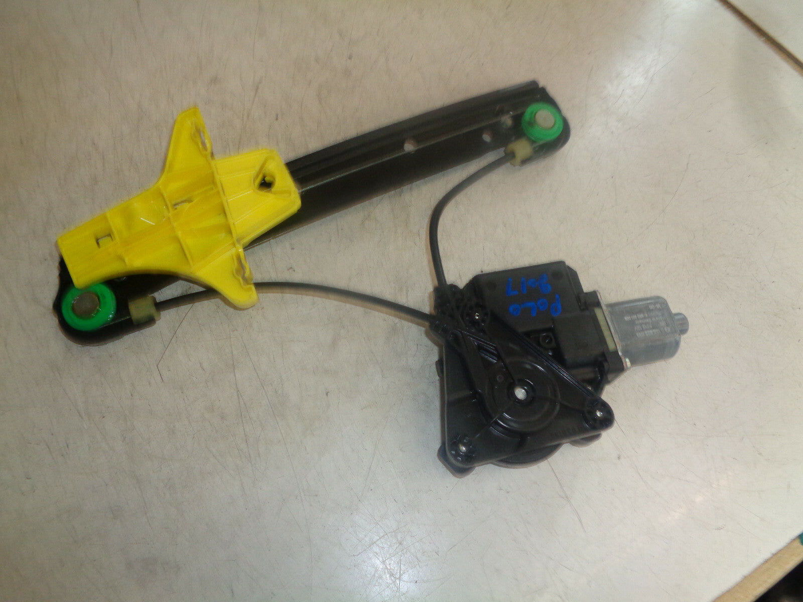 VW POLO 2017 6C OSR DRIVER SIDE REAR WINDOW MOTOR REGULATOR 6R0959812AA