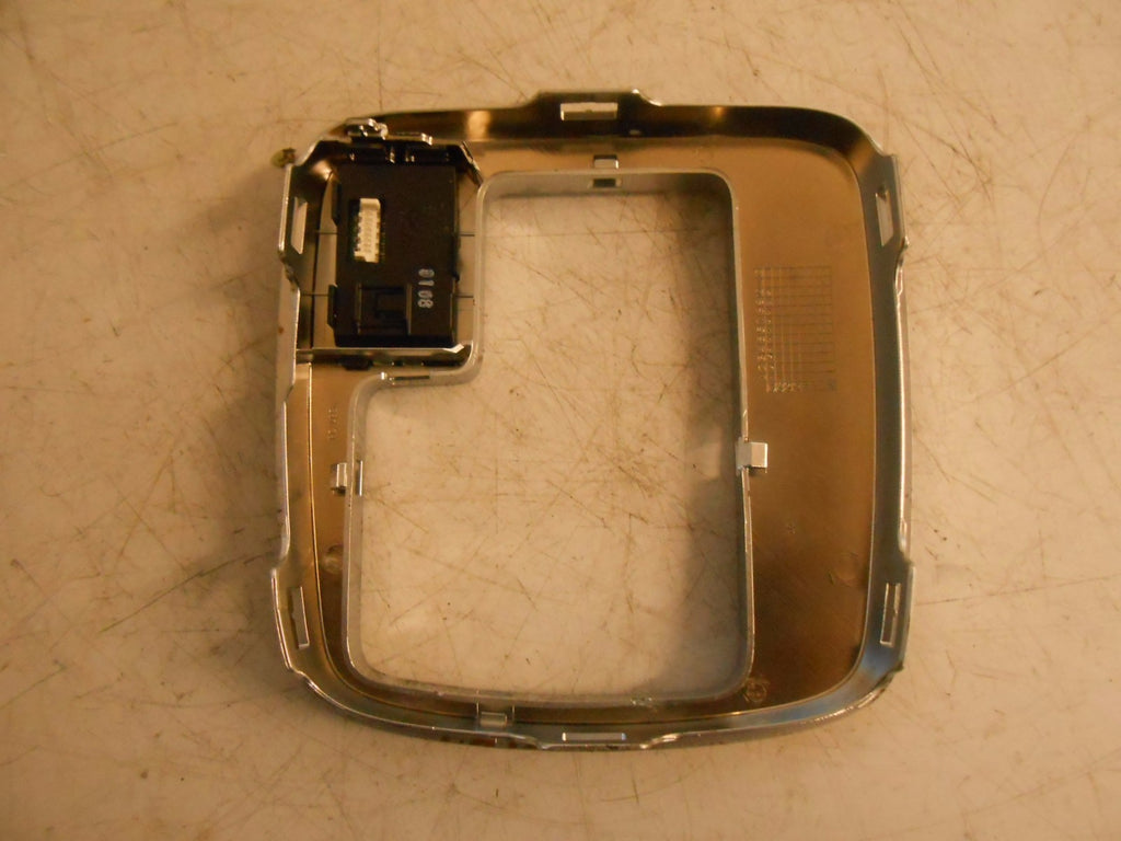 FORD MONDEO MK4 2007 AUTOMATIC TIPTRONIC GEARSTICK SURROUND TRIM SILVER