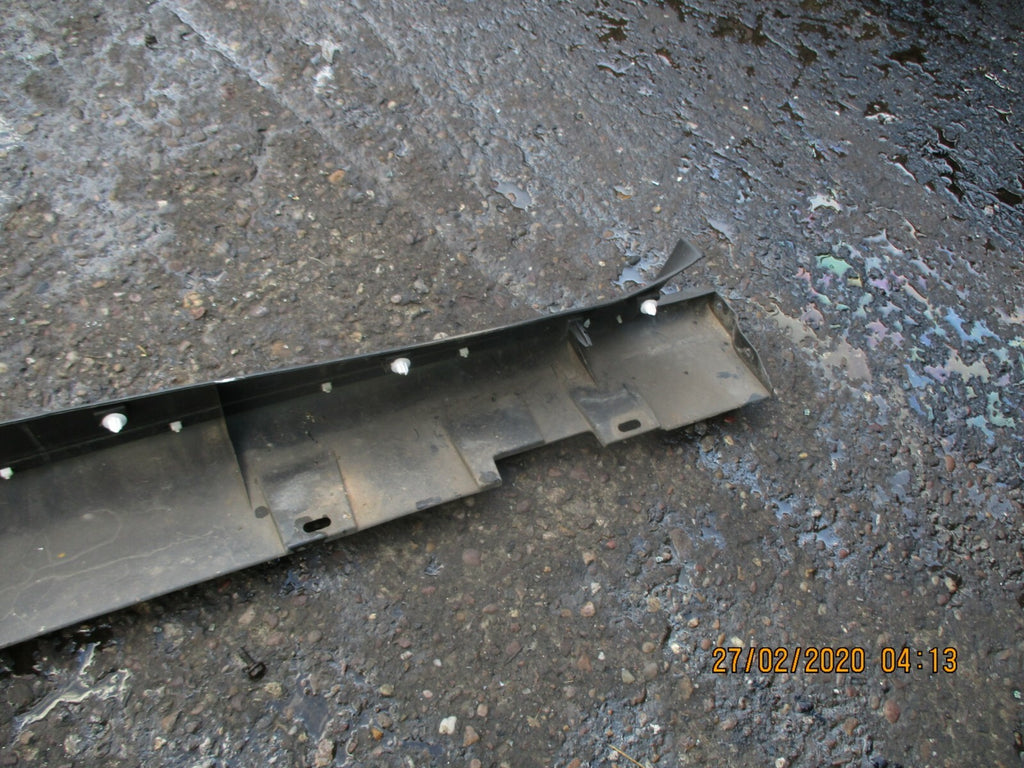 FORD B MAX 2017 NS PASSENGER SIDE SKIRT PLASTIC TRIM SILL COVER