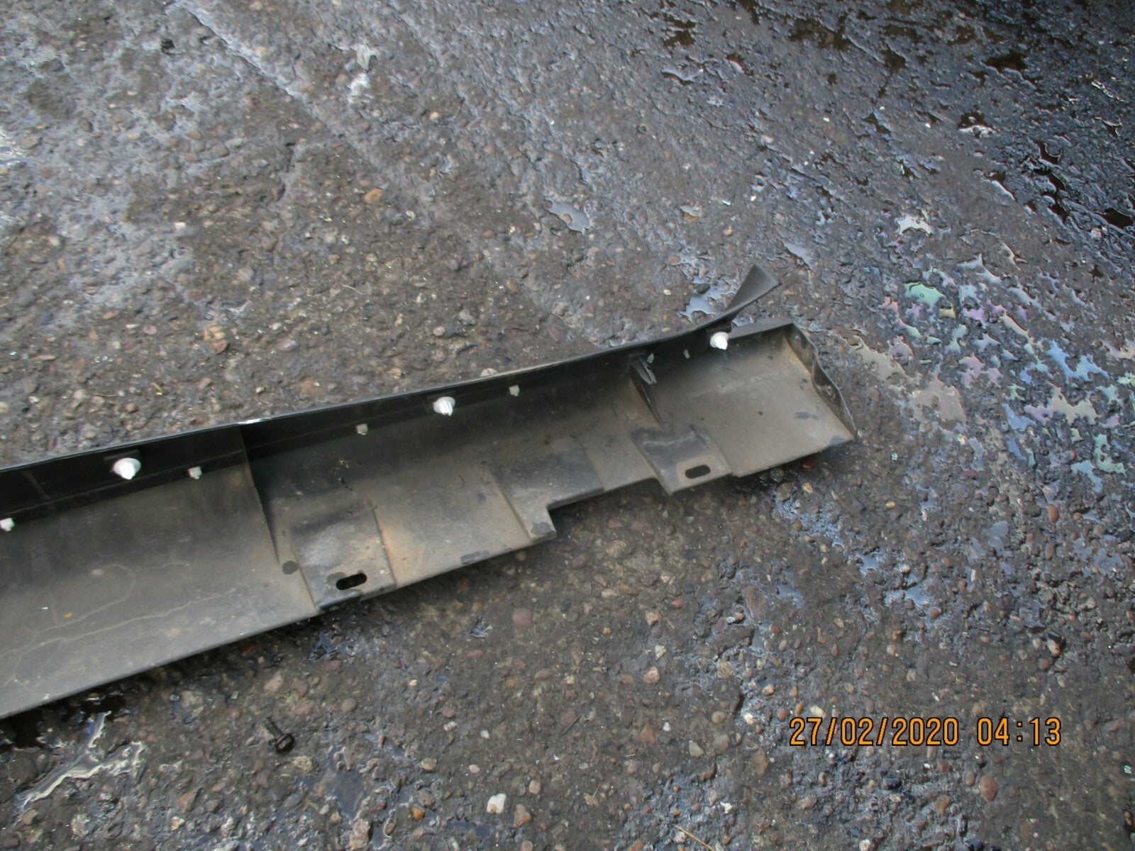 FORD B MAX 2017 NS PASSENGER SIDE SKIRT PLASTIC TRIM SILL COVER