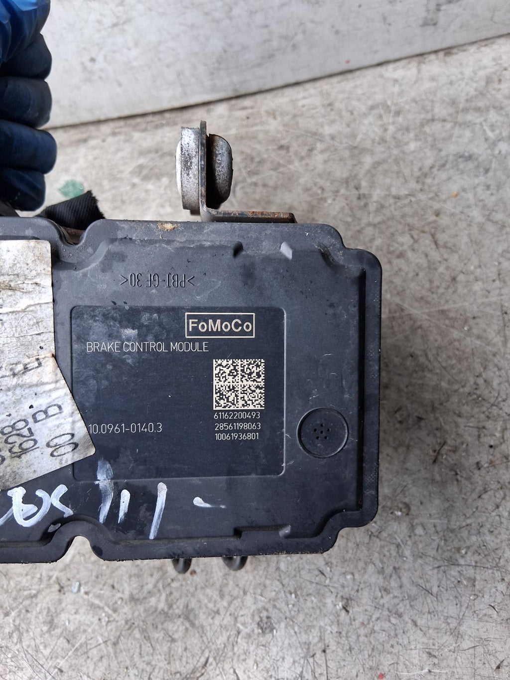 2011 FORD FOCUS ABS PUMP MODULATOR BV61-2C405-AF