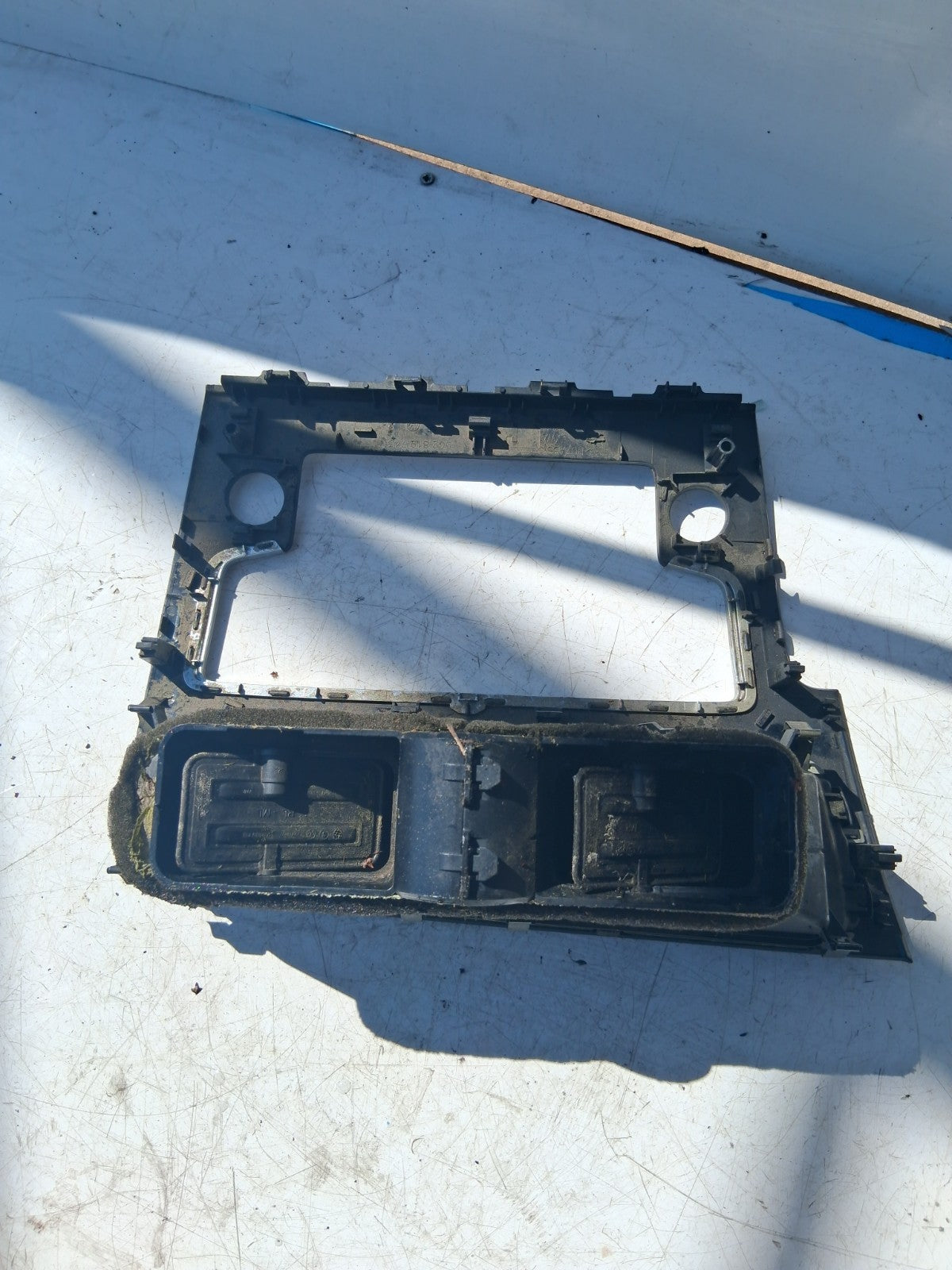 2013 VW VOLKSWAGEN GOLF MK7 CENTRE AIR VENTS WITH CONSOLE/ STEREO TRIM 5G2819743