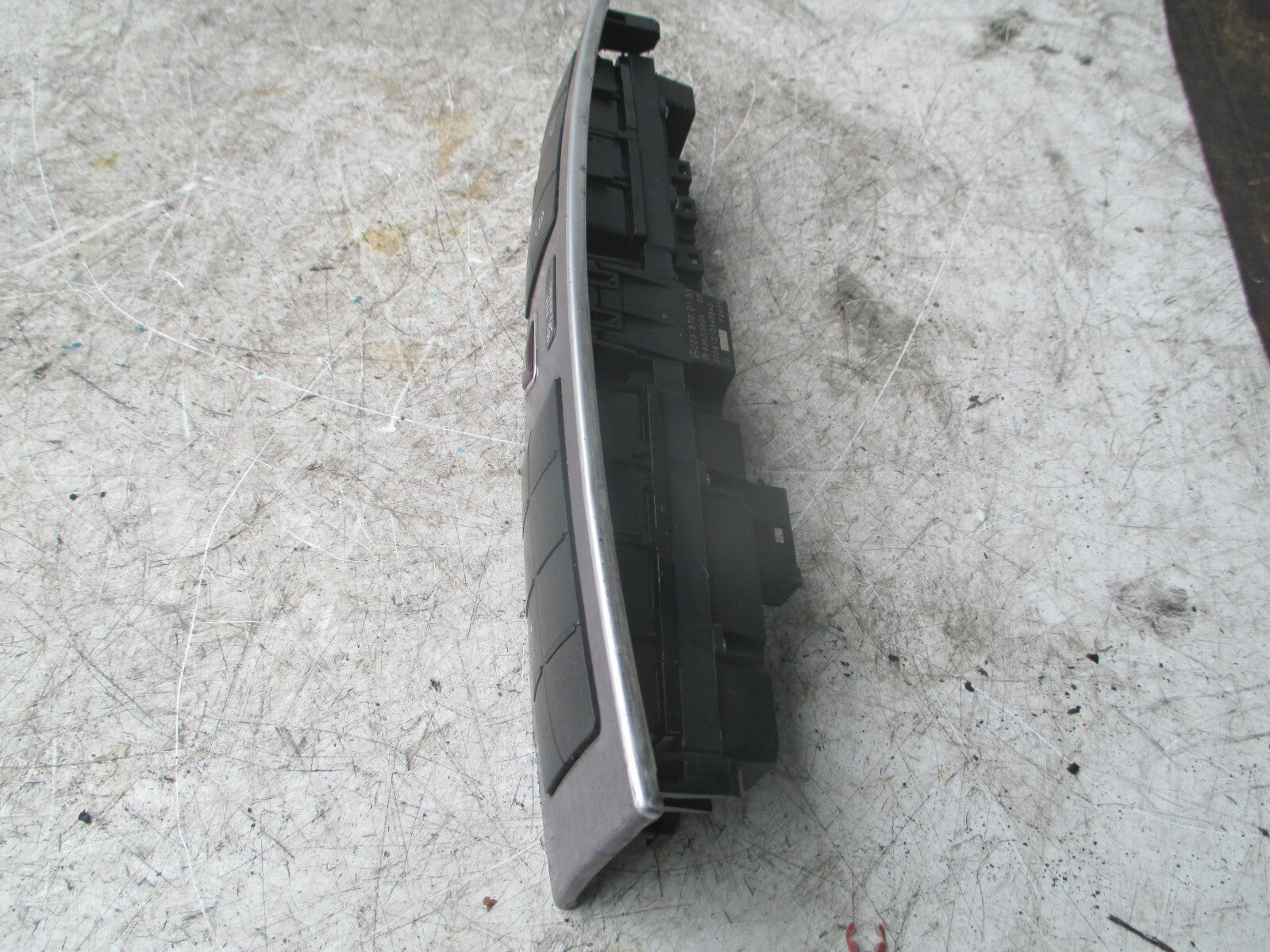 MERCEDES CLC CLASS W203 2010 HAZARD SWITCH UNIT 2038700151