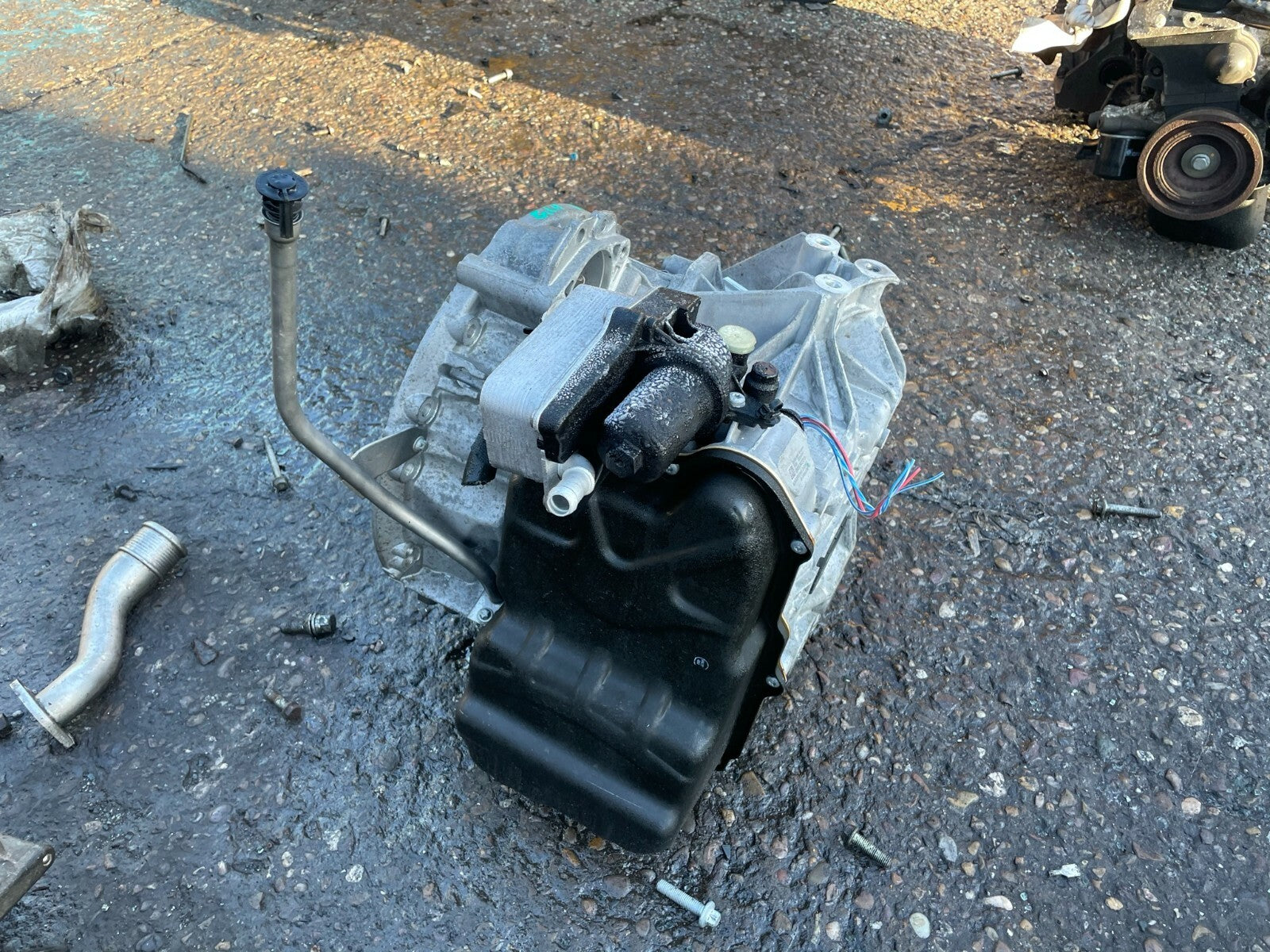 MERCEDES GLA 180 2019 MK1 1.6 PETROL AUTOMATIC GEARBOX AUTO A2463703103