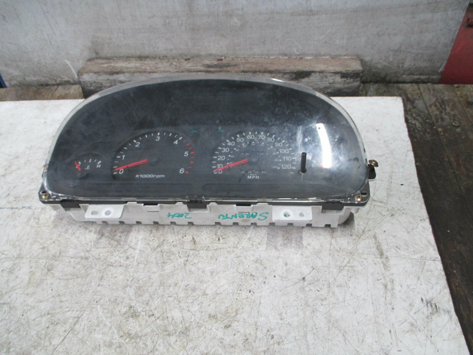 KIA SEDONA 2004 SPEEDOMETER INSTRUMENT CLUSTER