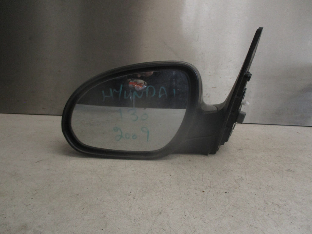 HYUNDAI I30 MK1 2009 NSF PASSENGER SIDE FRONT WING MIRROR GREY