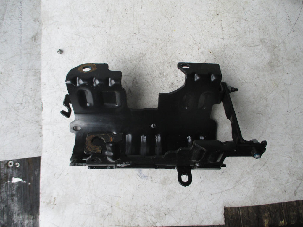 FORD GALAXY MK4 2020 METAL SURROUND SUPPORT COVER BRACKET J1G3-9A072-AC