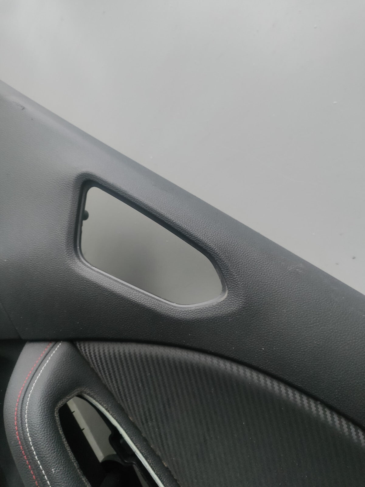 2023 RENAULT CLIO MK5 OSF DRIVER SIDE FRONT DOOR CARD