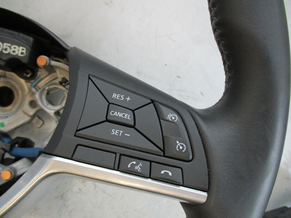 NISSAN QASHQAI J11 FACELIFT FLAT BOTTOM MULTI FUNCTION STEERING WHEEL 48430HV05C