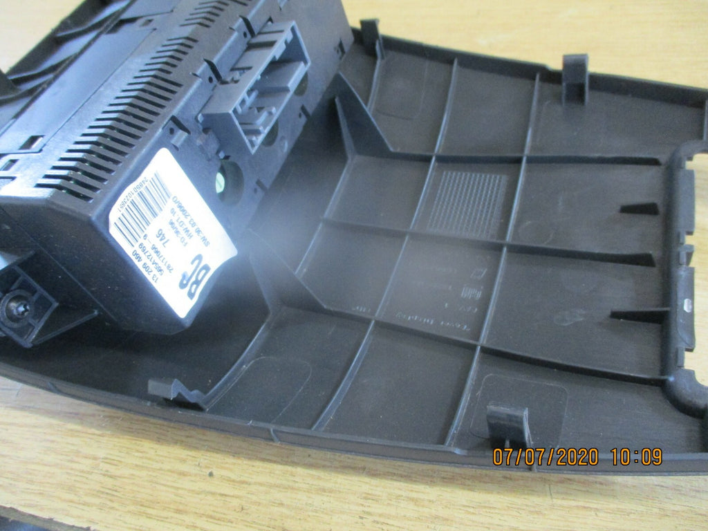 OPEL VAUXHALL CORSA D 2006 DASHBOARD CLOCK DISPLAY SURROUND TRIM COVERGM13205164