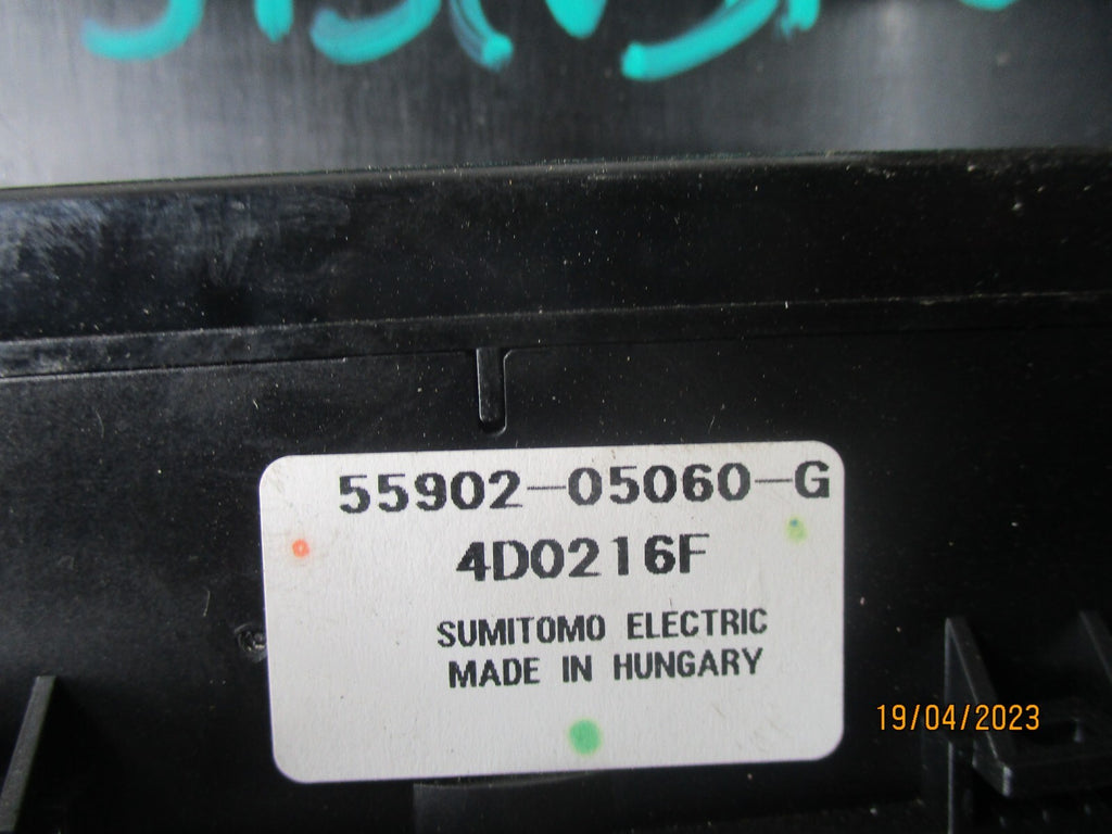 TOYOTA AVENSIS MK2 2004 HEATER CONTROL PANEL UNIT & AUDIO CONTROL 5590205060G