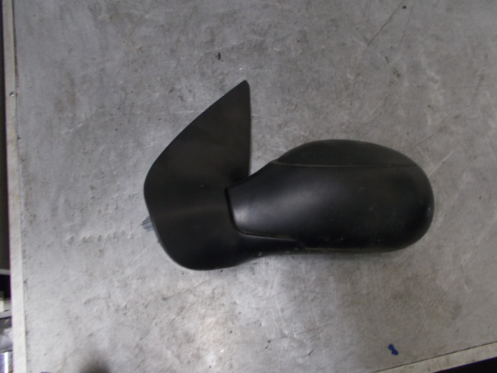 PEUGEOT 206 NS/ PASSENGER SIDE MANUAL WING MIRROR BLACK CP5005000