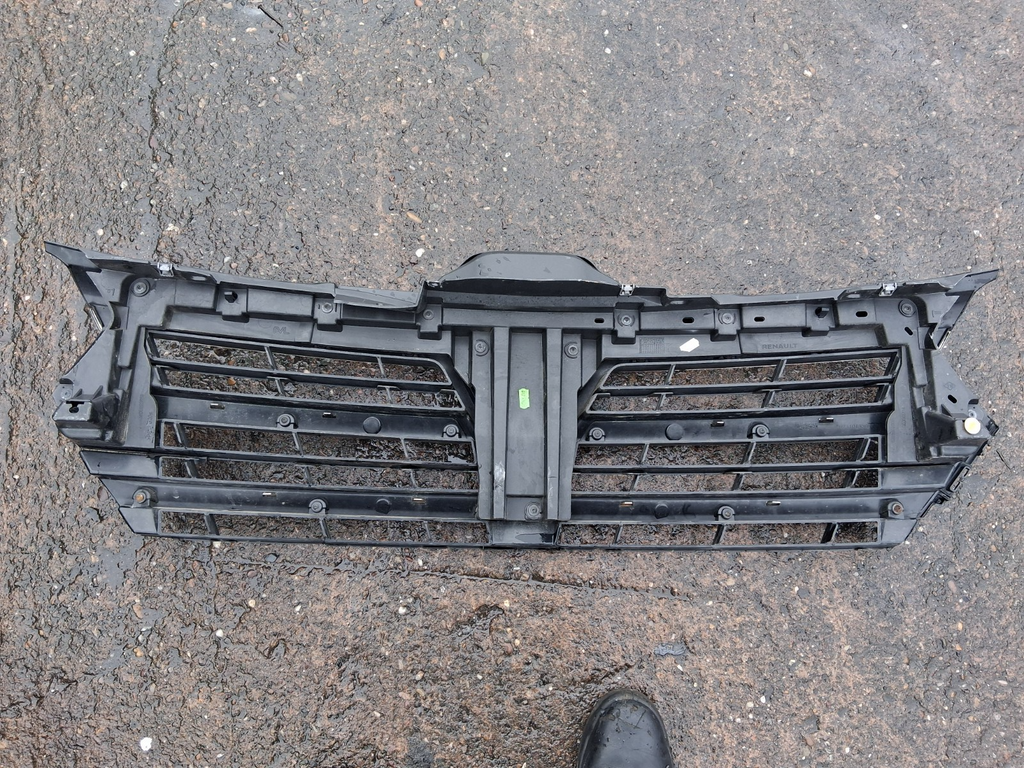 2024 RENAULT TRAFIC X82 MK3 FRONT UPPER MAIN GRILL LOGO BADGE GRILLE 623101859R