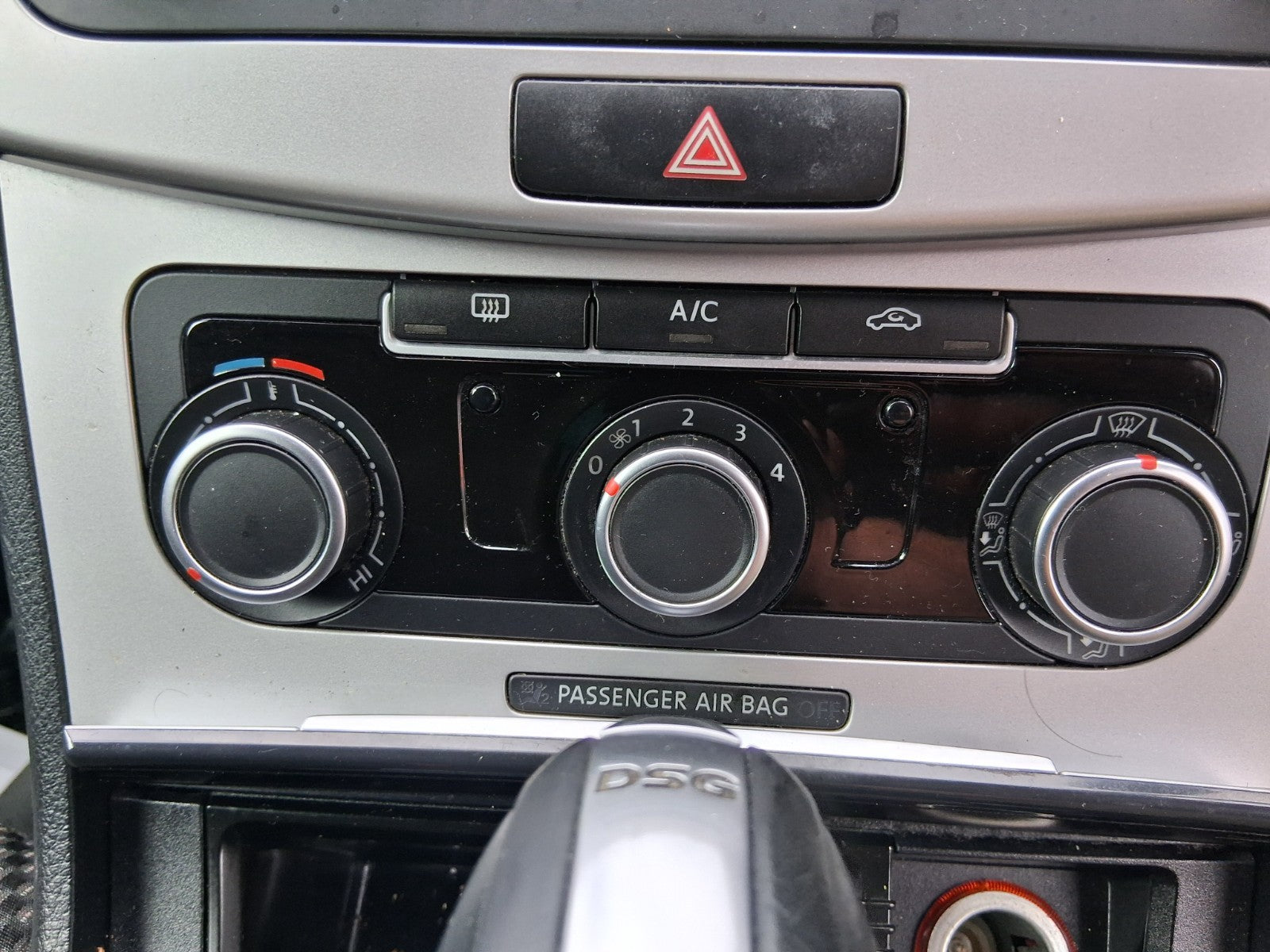 2014 VW VOLKSWAGEN PASSAT B7 AC HEATER CLIMATE CONTROL SWITCH PANEL
