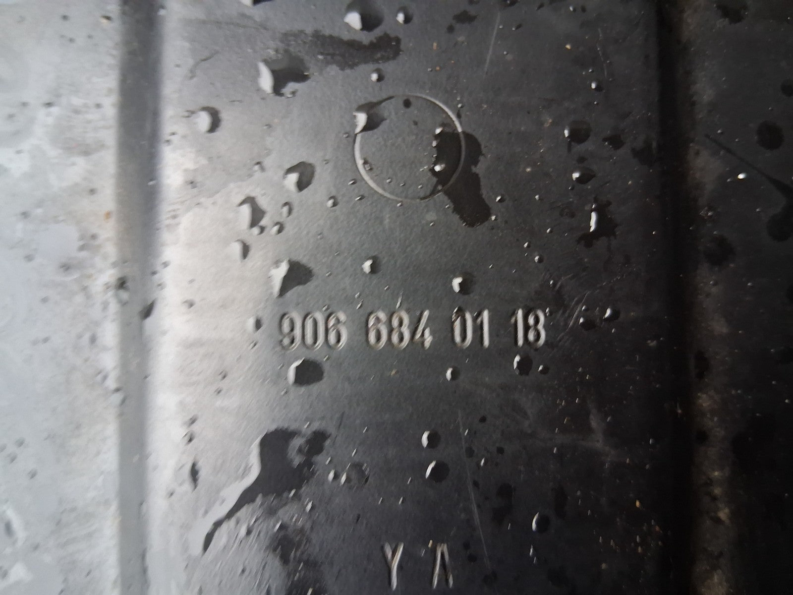 2016 MERCEDES SPRINTER MK2 W906 BATTERY COVER A9066840118