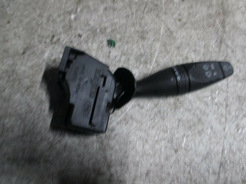 FORD FIESTA 2007 MK5 HEADLIGHT WIPER STALKS