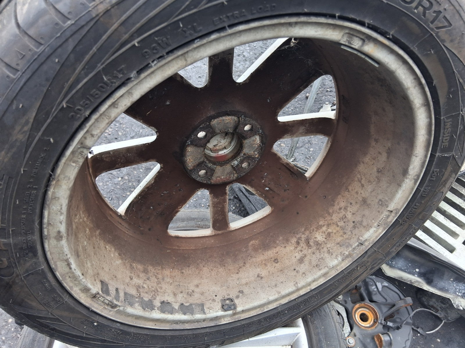 2005 RENAULT MEGANE MK2 17 INCH ALLOY WHEEL WITH TYRE 205/50R17