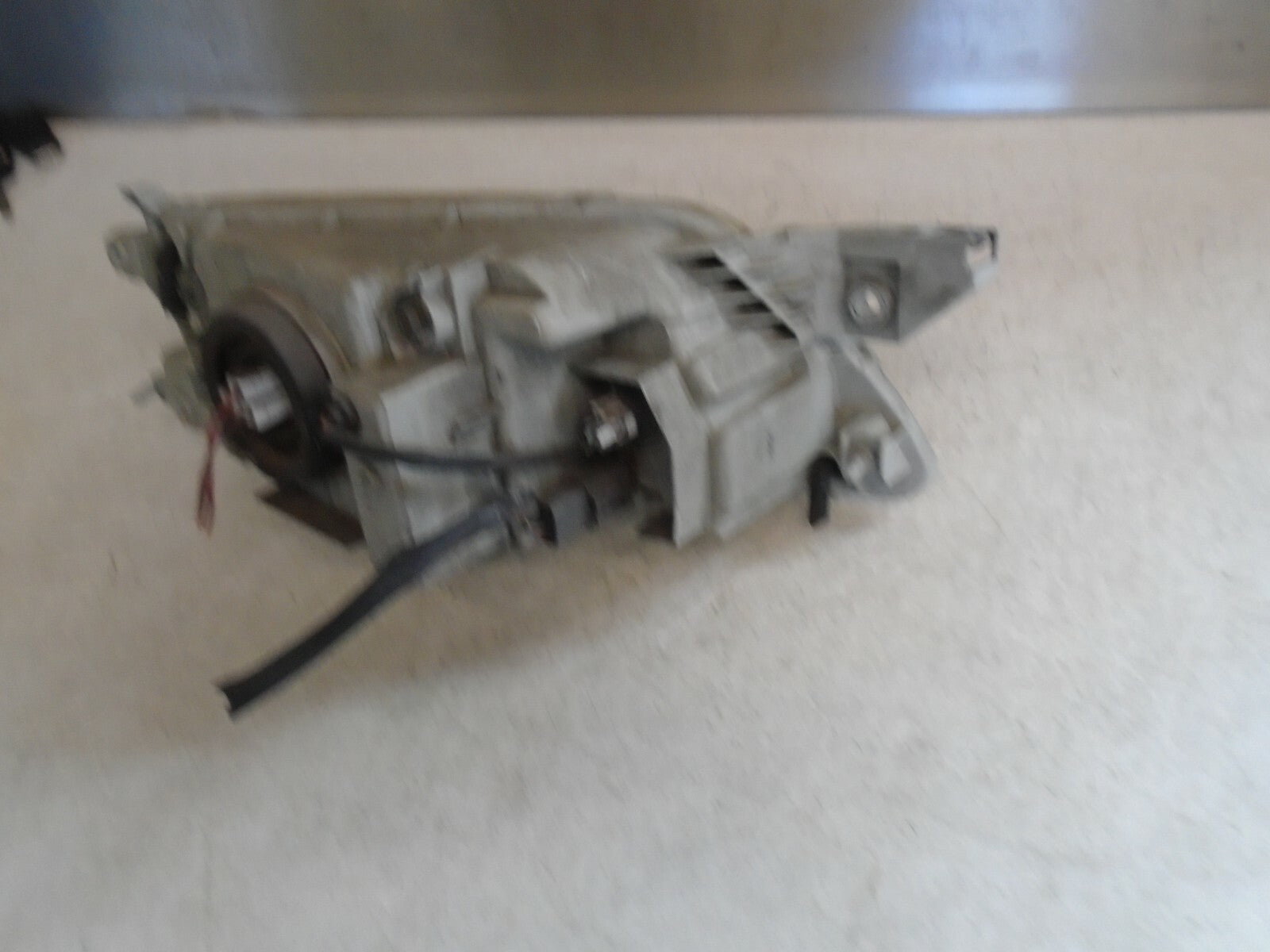 MAZDA PREMACY 2003 MK1 NS FRONT PASSENGER SIDE HEADLIGHT HEADLAMP
