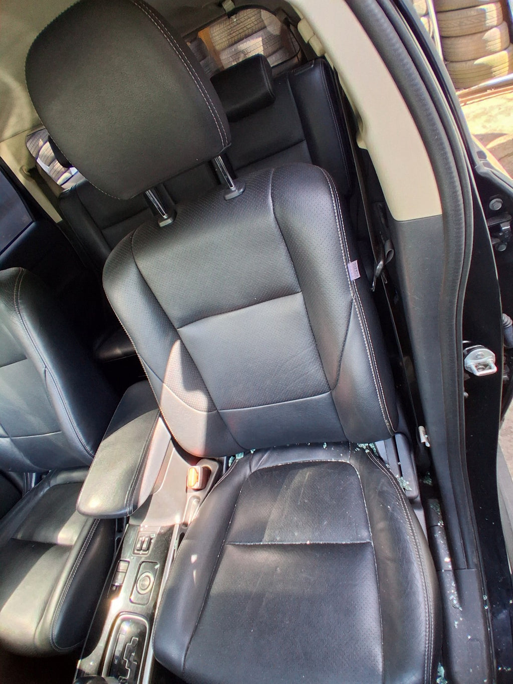 2018 MITSUBISHI OUTLANDER MK3 NSF PASSENGER SIDE FRONT LEATHER COMPLETE SEAT