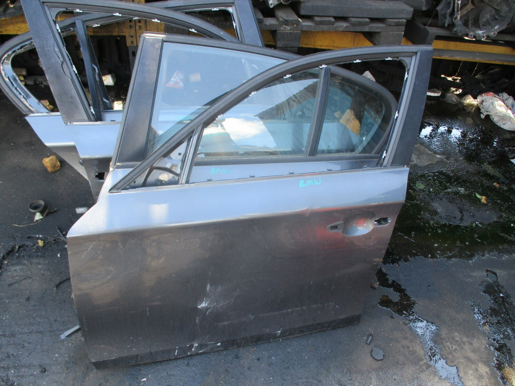 BMW 1 SERIES E87 2006 BARE NSF PASSENGER SIDE FRONT DOOR SHELL FRAME GREY