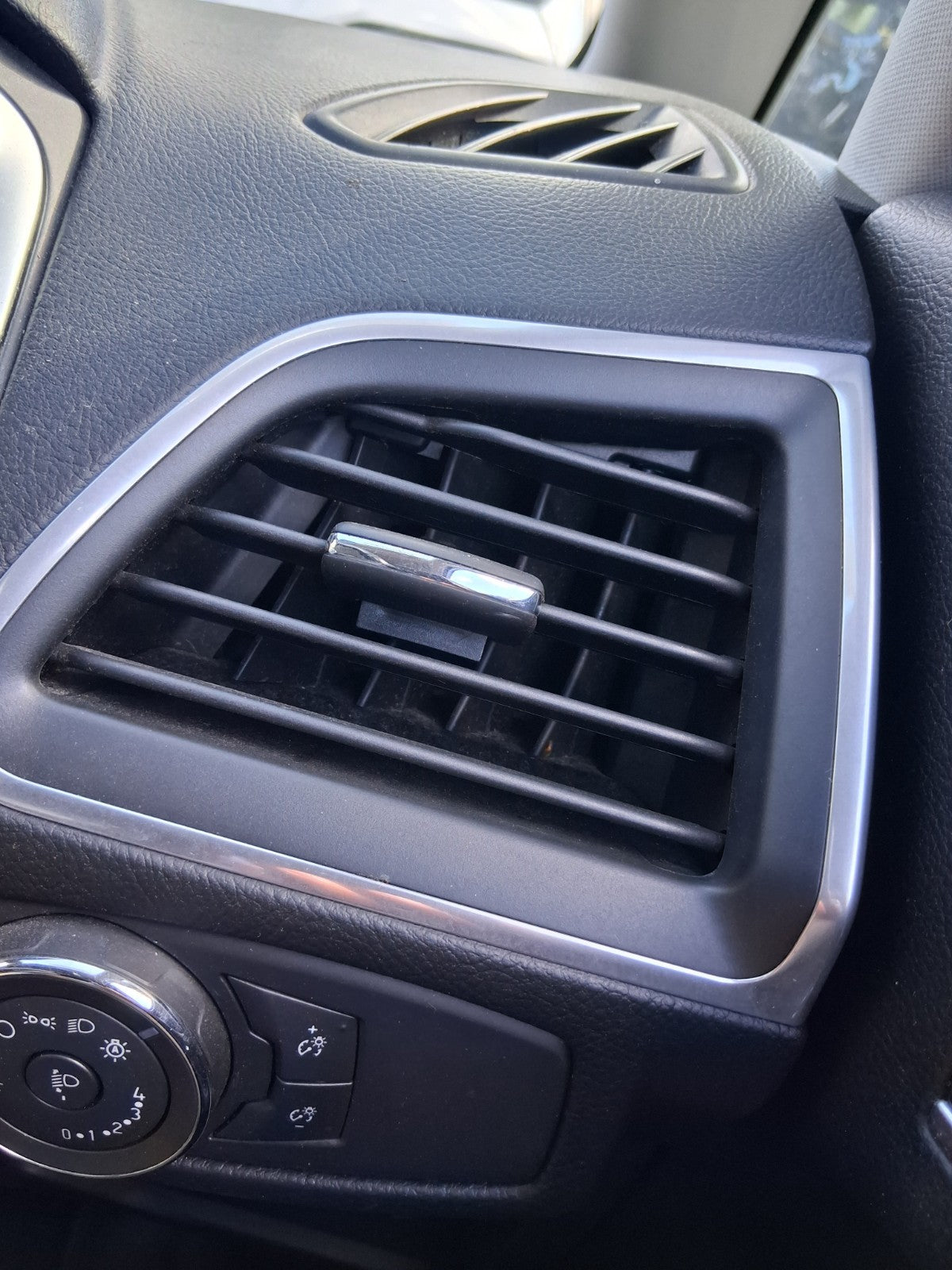 2017 FORD S MAX MK2 OSF DRIVER SIDE FRONT RIGHT AIR VENT