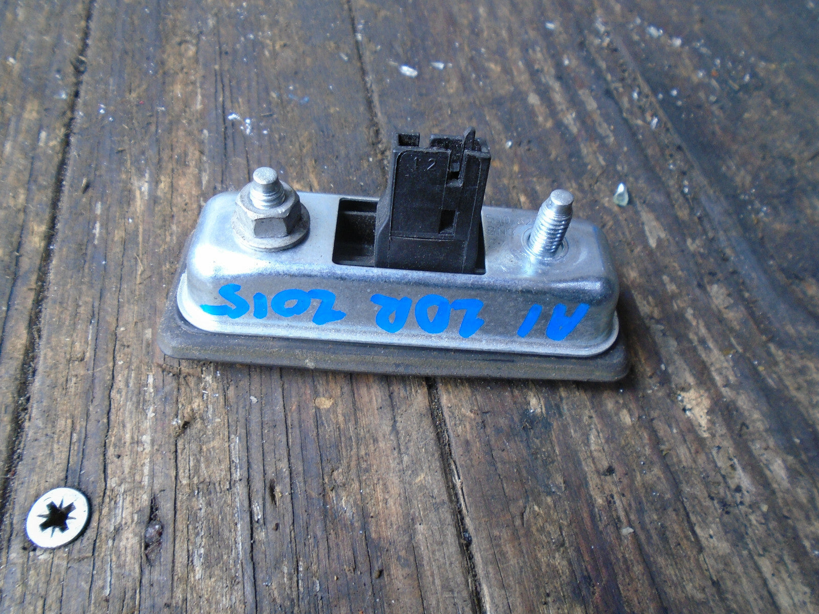 AUDI A1 8X 2015 3 DOOR REAR BOOTLID TAILGATE OPENING SWITCH 5J0827229
