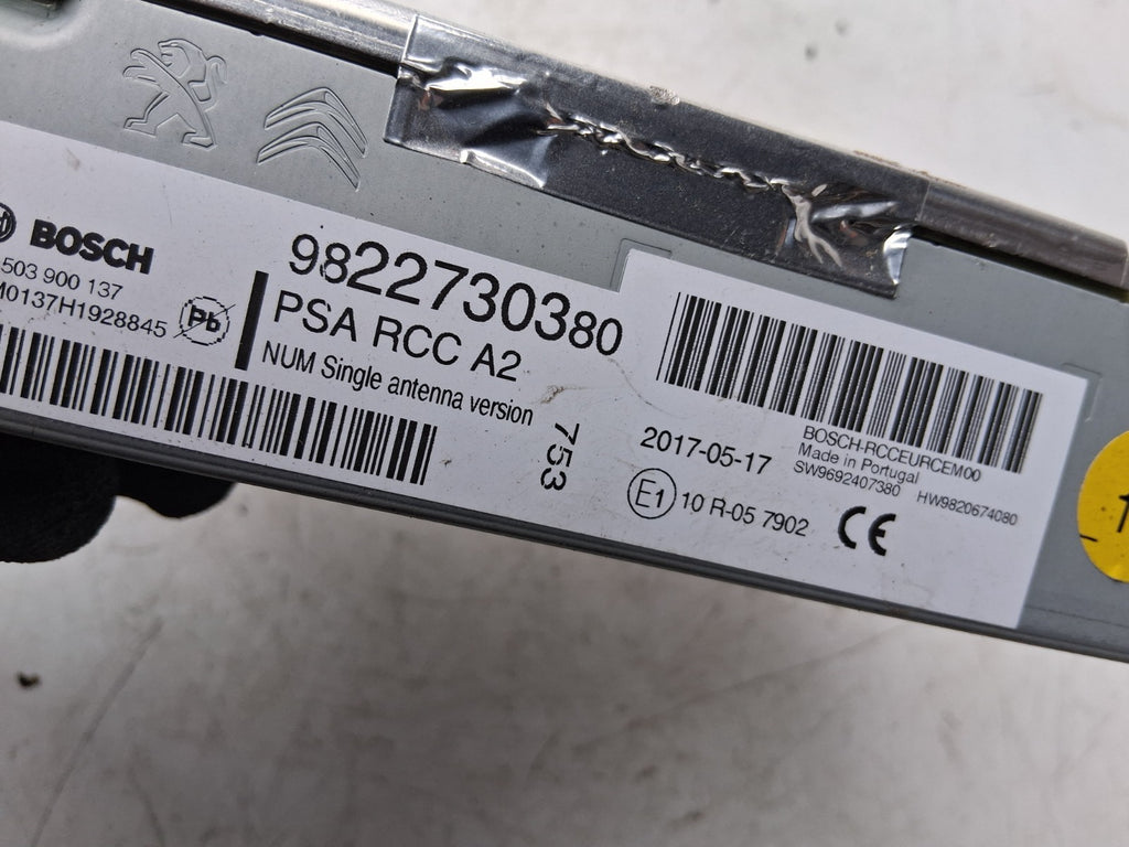 PEUGEOT 208 2017 STEREO MULTIMEDIA HEAD UNIT 9822730380