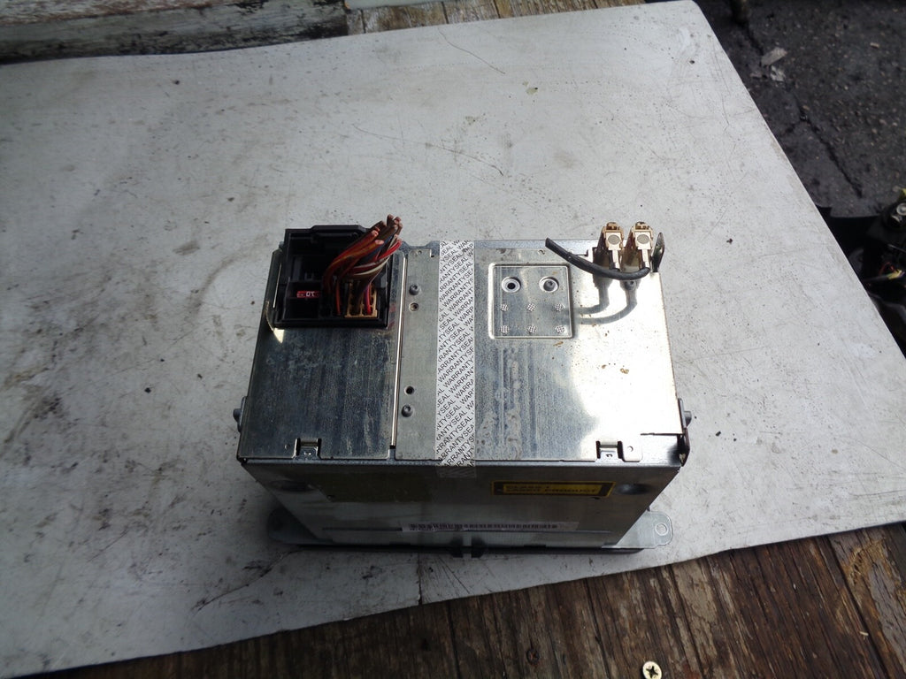 VOLKSWAGEN GOLF MK5 RADIO STEREO CD PLAYER HEAD UNIT 1k0035186J