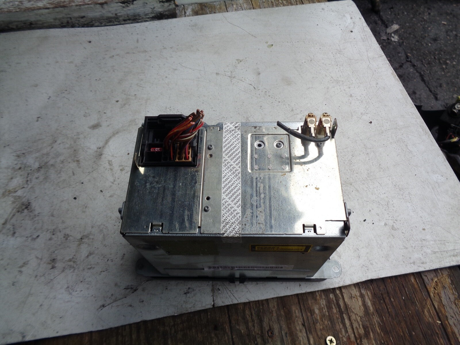 VOLKSWAGEN GOLF MK5 RADIO STEREO CD PLAYER HEAD UNIT 1k0035186J