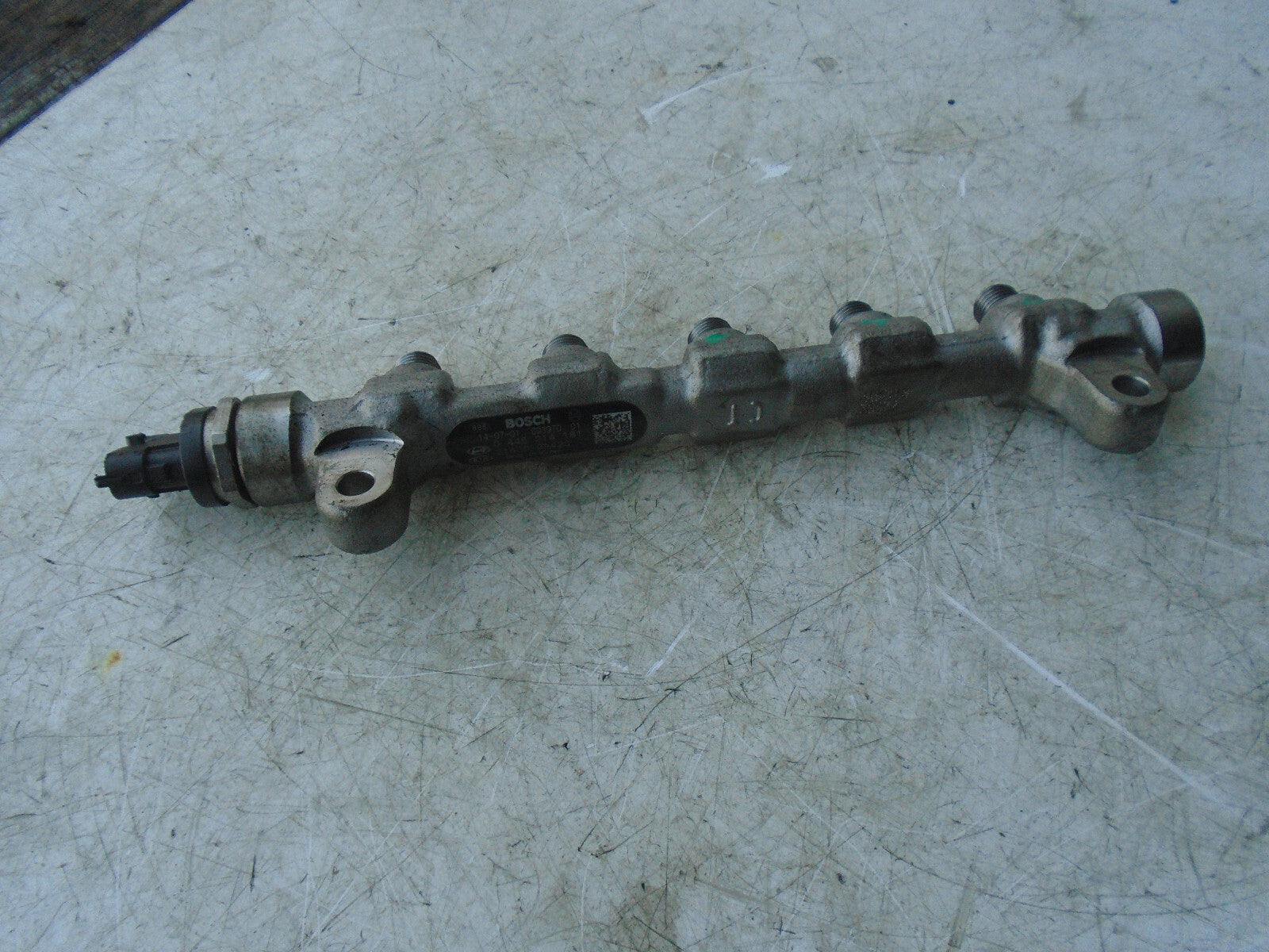 HYUNDAI I40 2014 1.7 CRDI FUEL INJECTOR RAIL 314002A420
