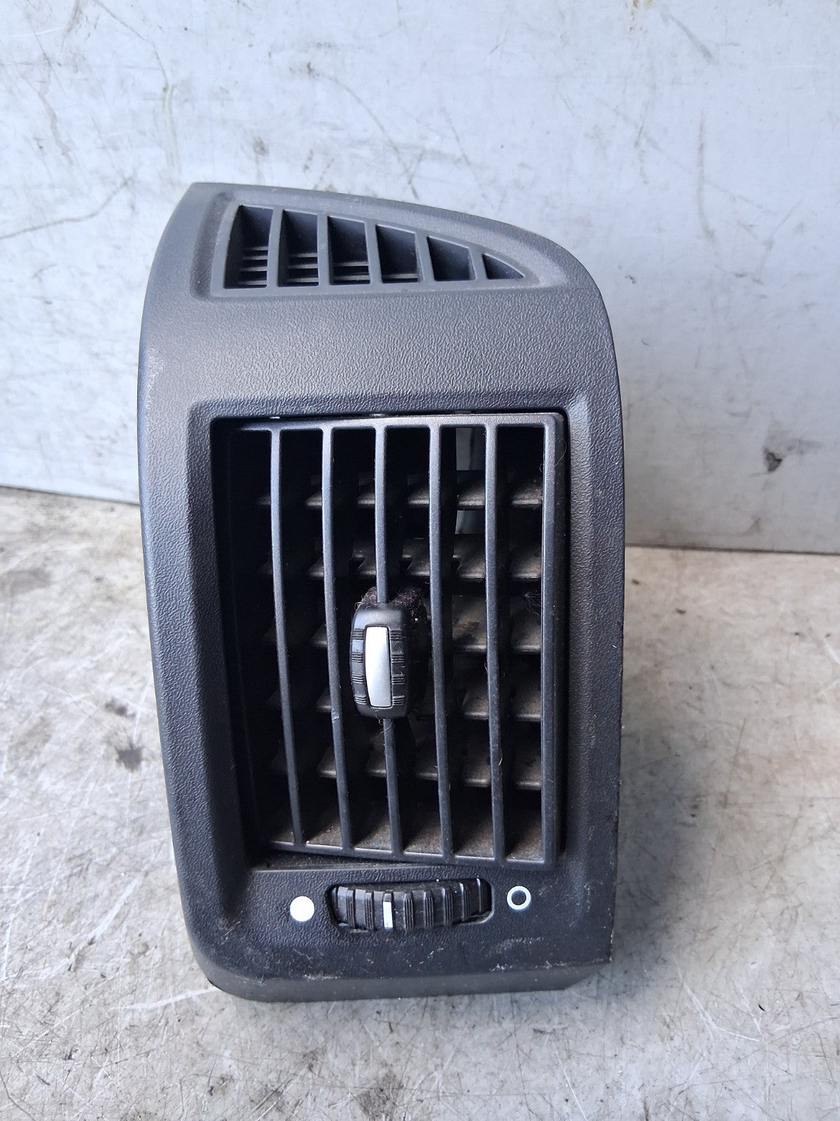 2021 PEUGEOT BOXER MK3 DASHBOARD CENTRE LEFT FRONT AIRVENT 385812