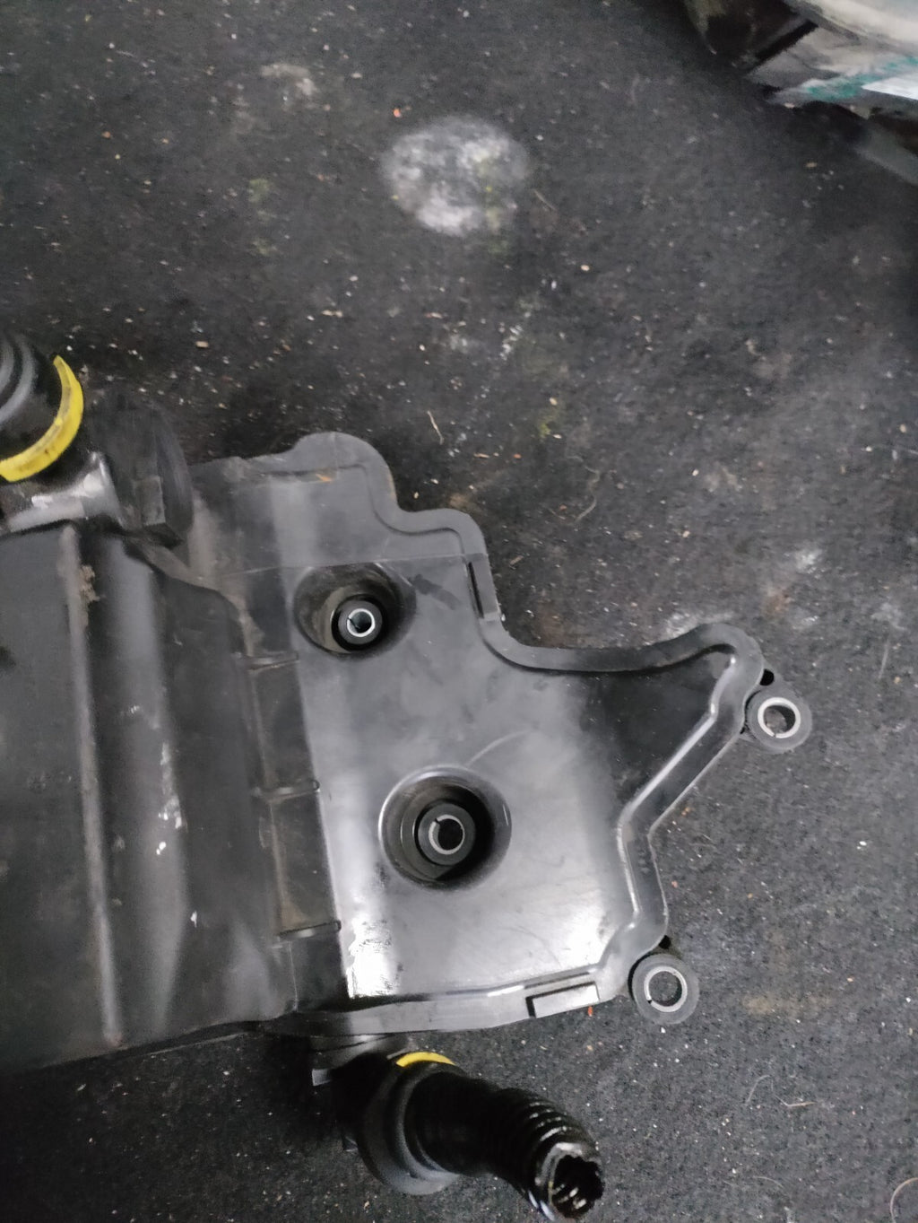 FORD GALAXY 2013 MK3 2.0 TDCI OIL SEPARATOR BREATHER BOX 9671271480