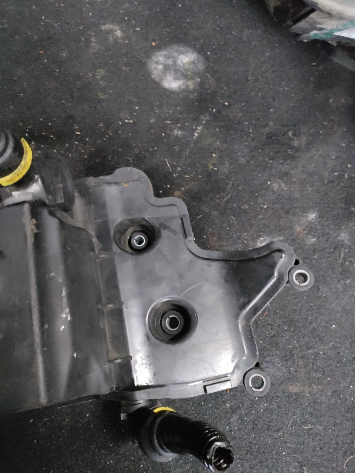FORD GALAXY 2013 MK3 2.0 TDCI OIL SEPARATOR BREATHER BOX 9671271480