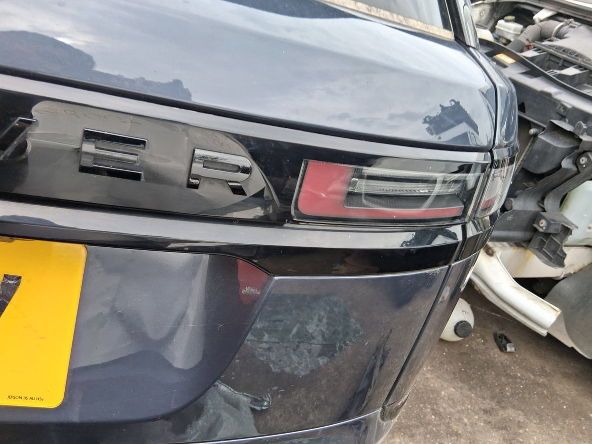 2024 RANGE ROVER VELAR DYNAM FACELIFT REAR TAILGATE BOOT LIGHT BAR