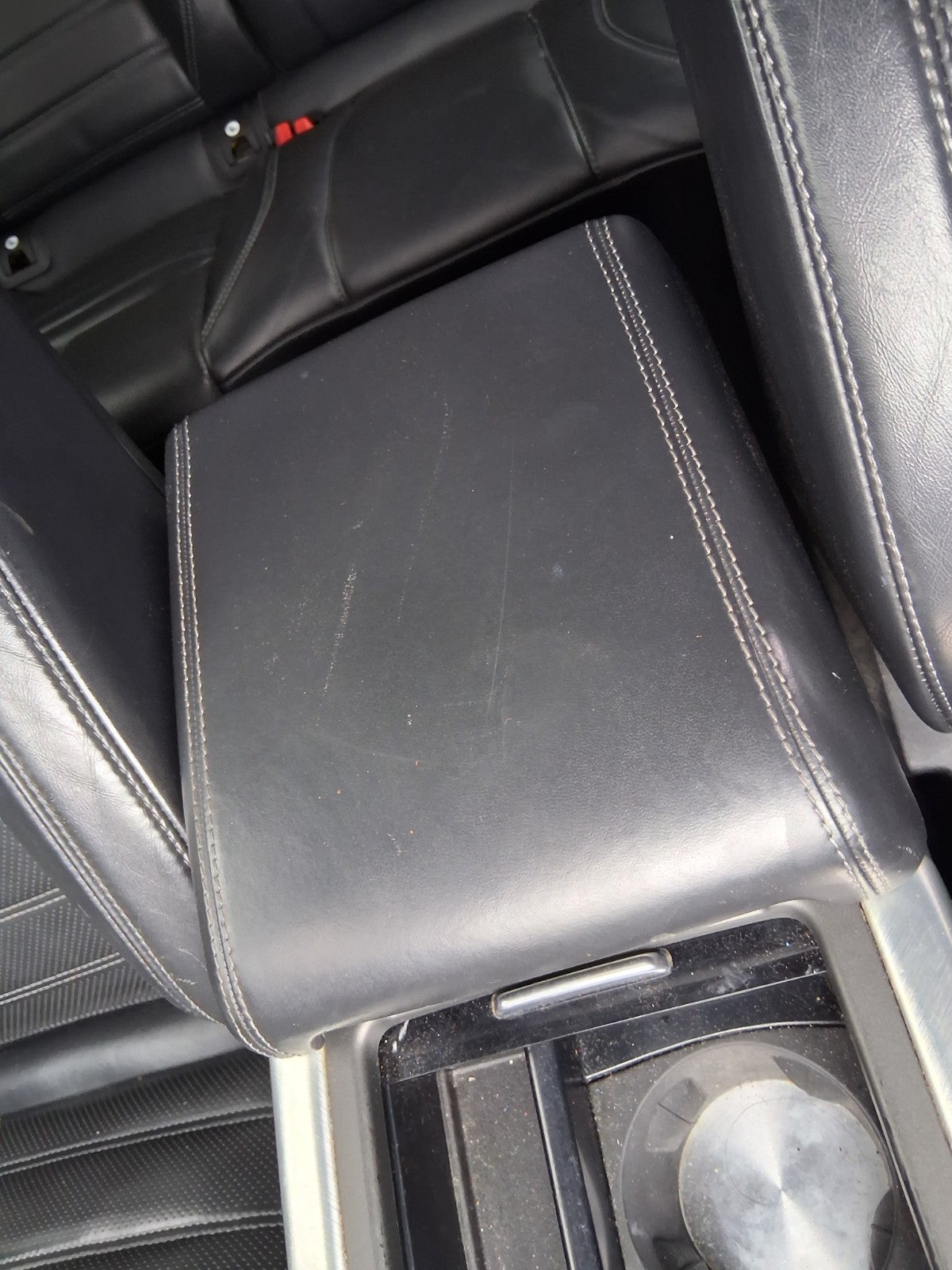 2016 RANGE ROVER EVOQUE L538 CENTER CONSOLE LEATHER ARM REST