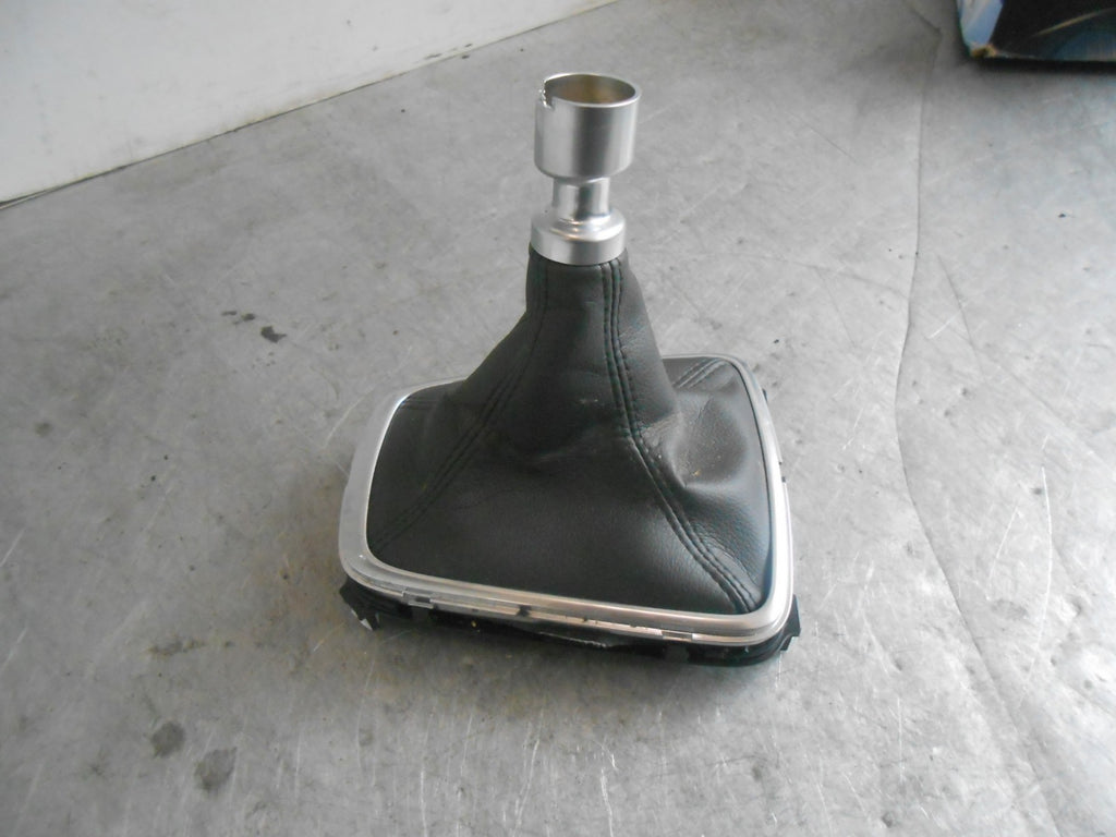 FORD MONDEO CD391 (MK5) 6 SPEED MANUAL GEAR KNOB & GAITER DG9R7P002MB