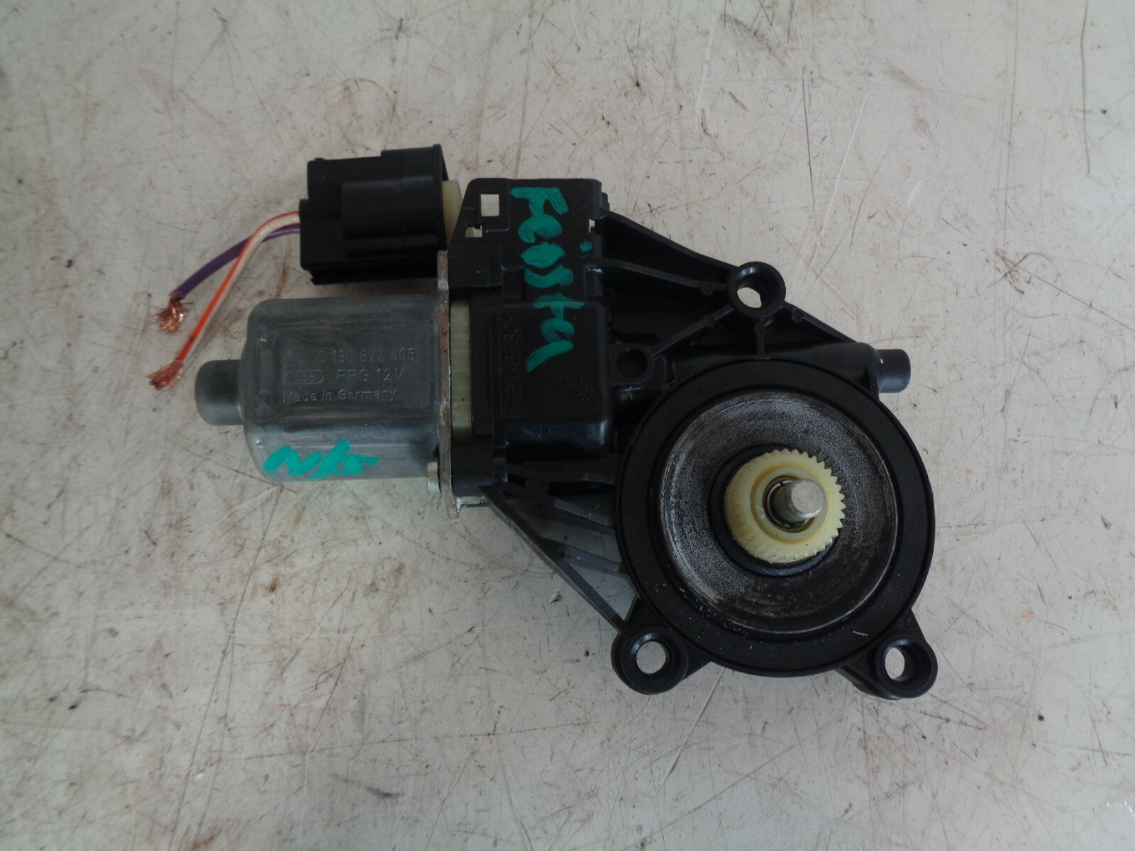 FORD FIESTA 2017 MK7 3 DOOR NS PASSENGER SIDE WINDOW MOTOR 8A6114A389A