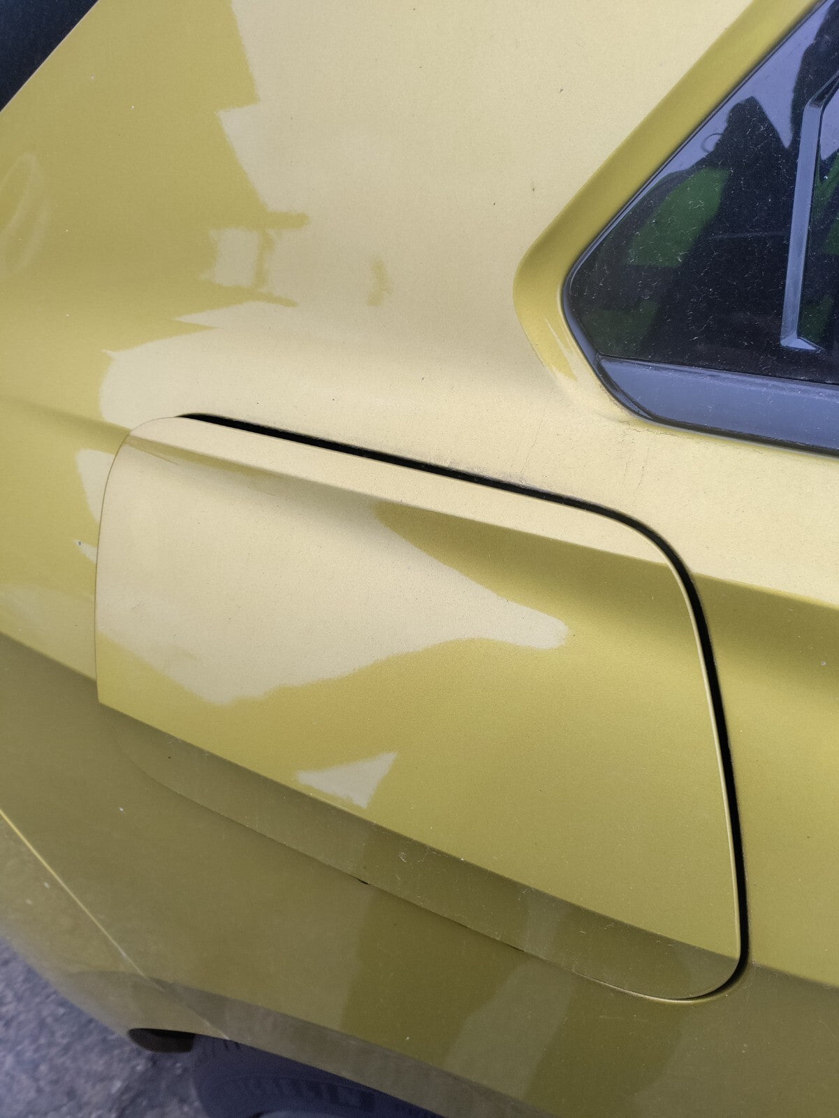 2023 VAUXHALL ASTRA L MK8 FUEL FLAP AMBER YELLOW METALLIC ERV